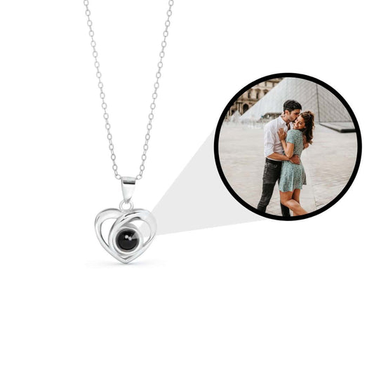 Le Collier Magique